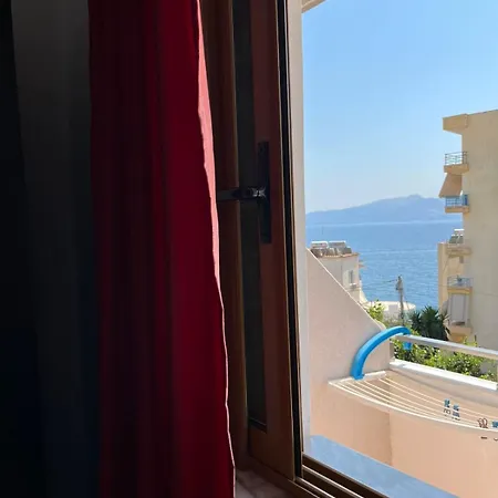 Διαμέρισμα Near Σαράντα