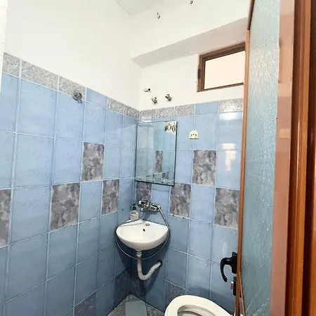 Διαμέρισμα Near *