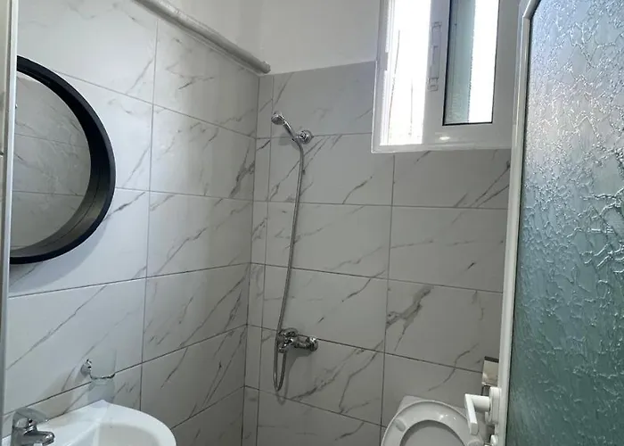 Near Apartament Saranda