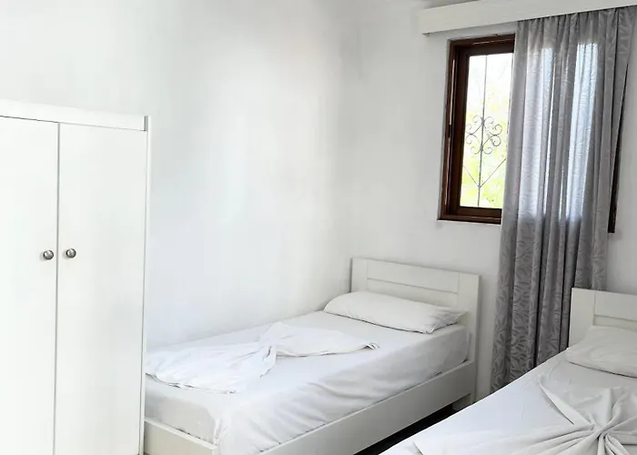 Apartament Near Saranda